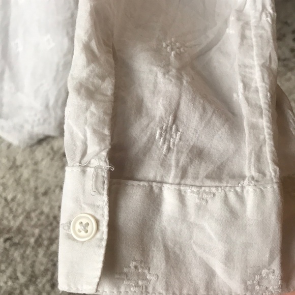 ❤️DONATING SOON❤️ Old Navy Top/Tunic - Picture 4 of 4